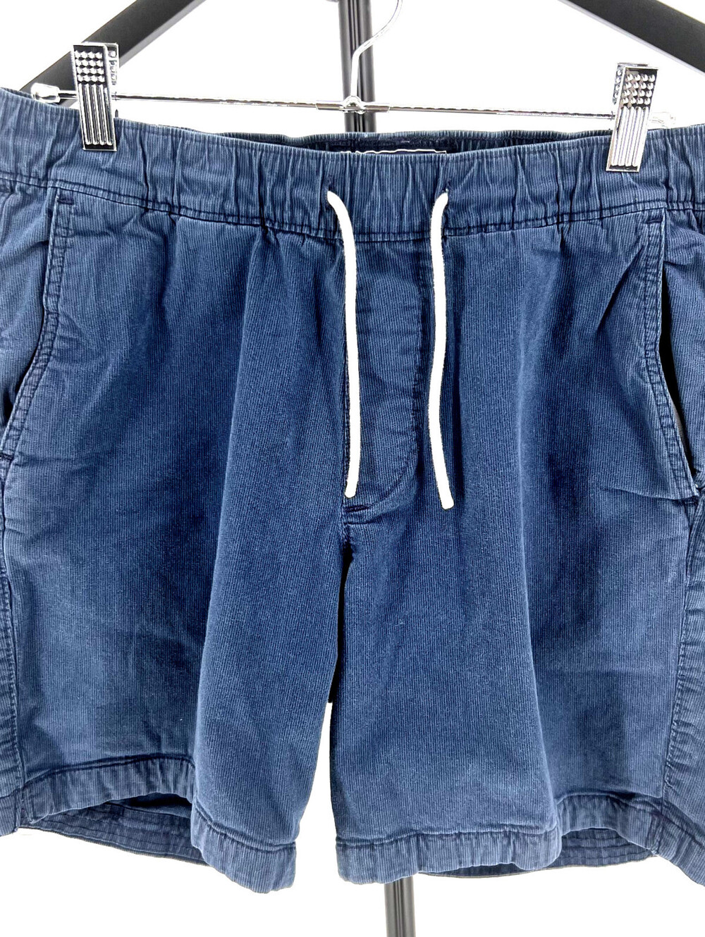Abercrombie & Fitch men's shorts Size M (2-79)